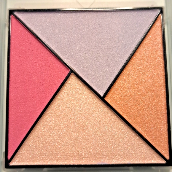 Mary Kay SUNLIGHT eye color palette - Picture 2 of 2